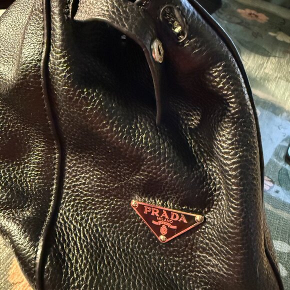 Prada  Vitello Daino Shoulder Bag Black - Picture 2 of 16